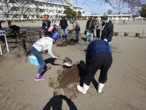 施肥作業の写真3 施肥作業の写真3