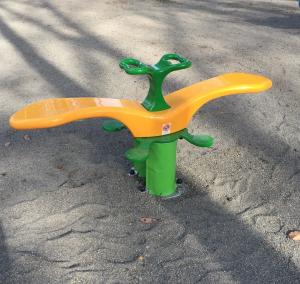 シーソーの写真 シーソーの写真