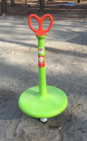 回転遊具の写真 回転遊具の写真