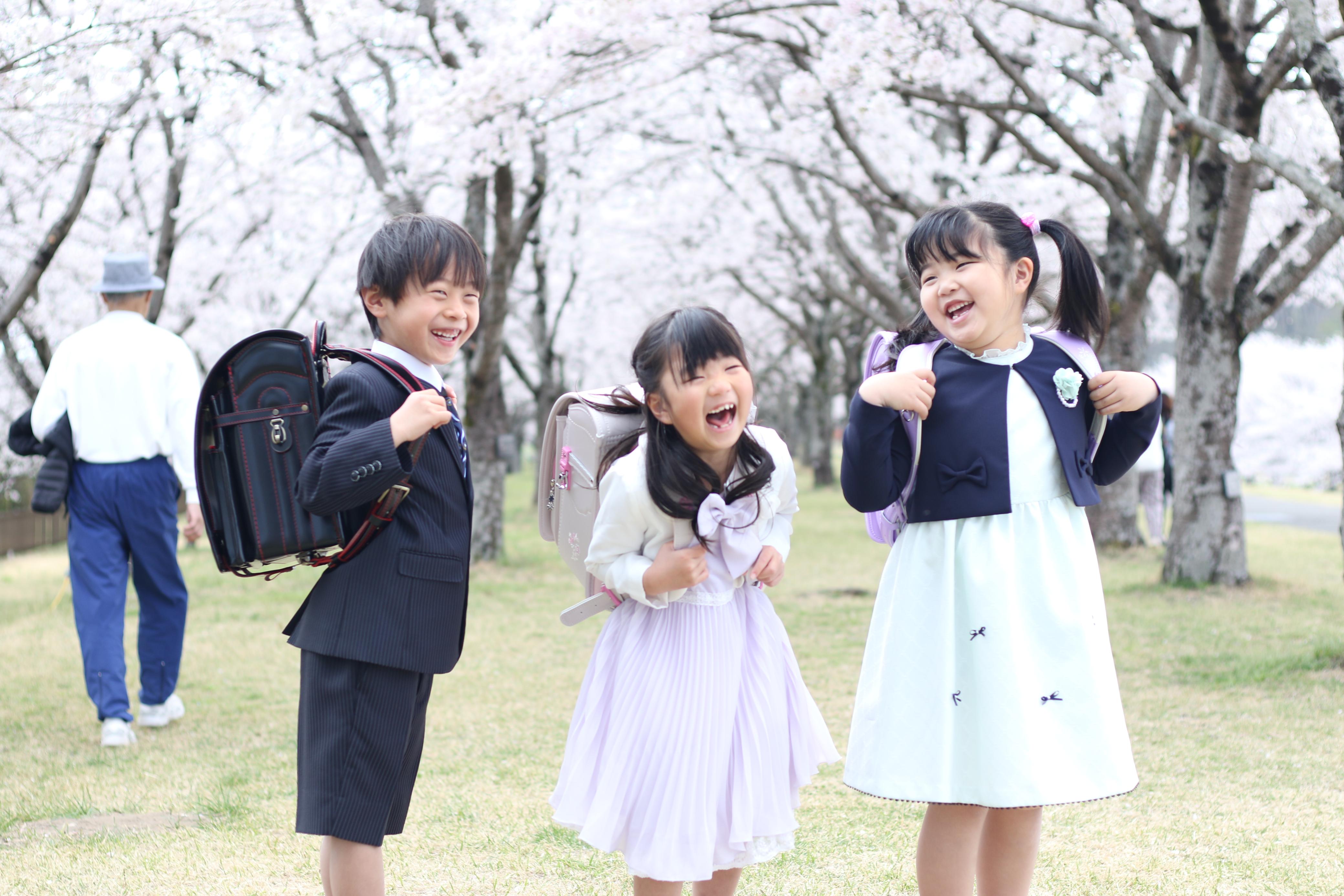 新1年生3人の写真(2) 新1年生3人の写真(2)