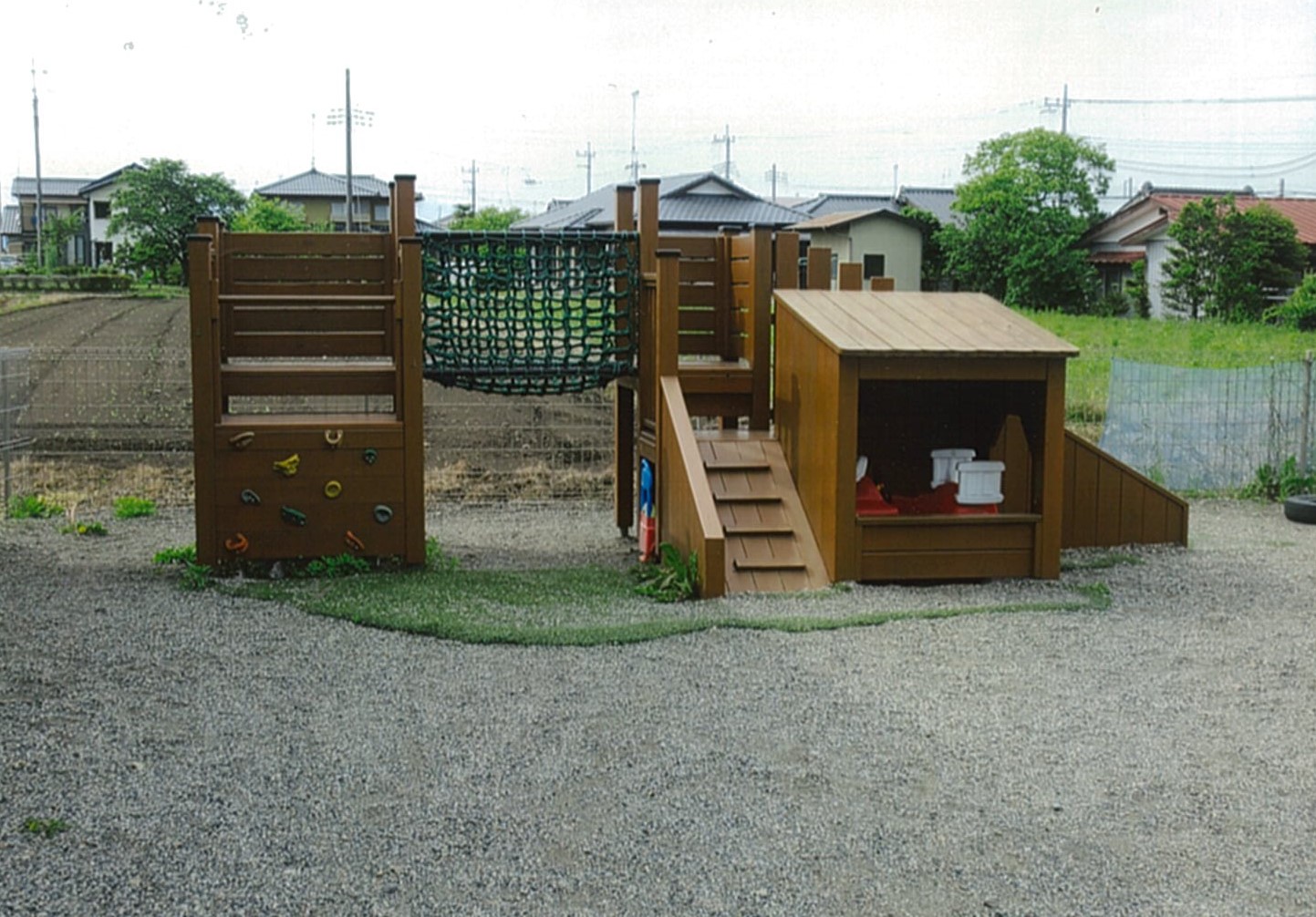 つくし保育園写真＿園庭