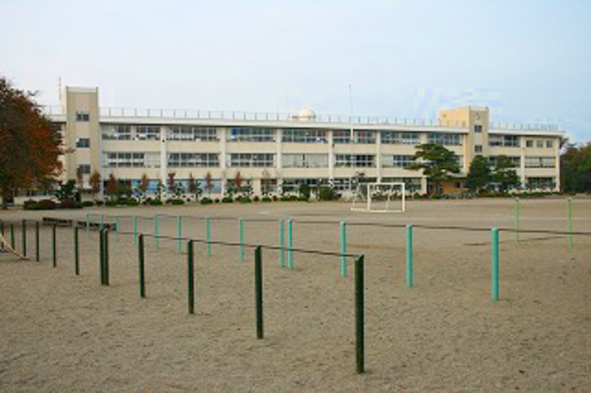 氏家小学校の写真