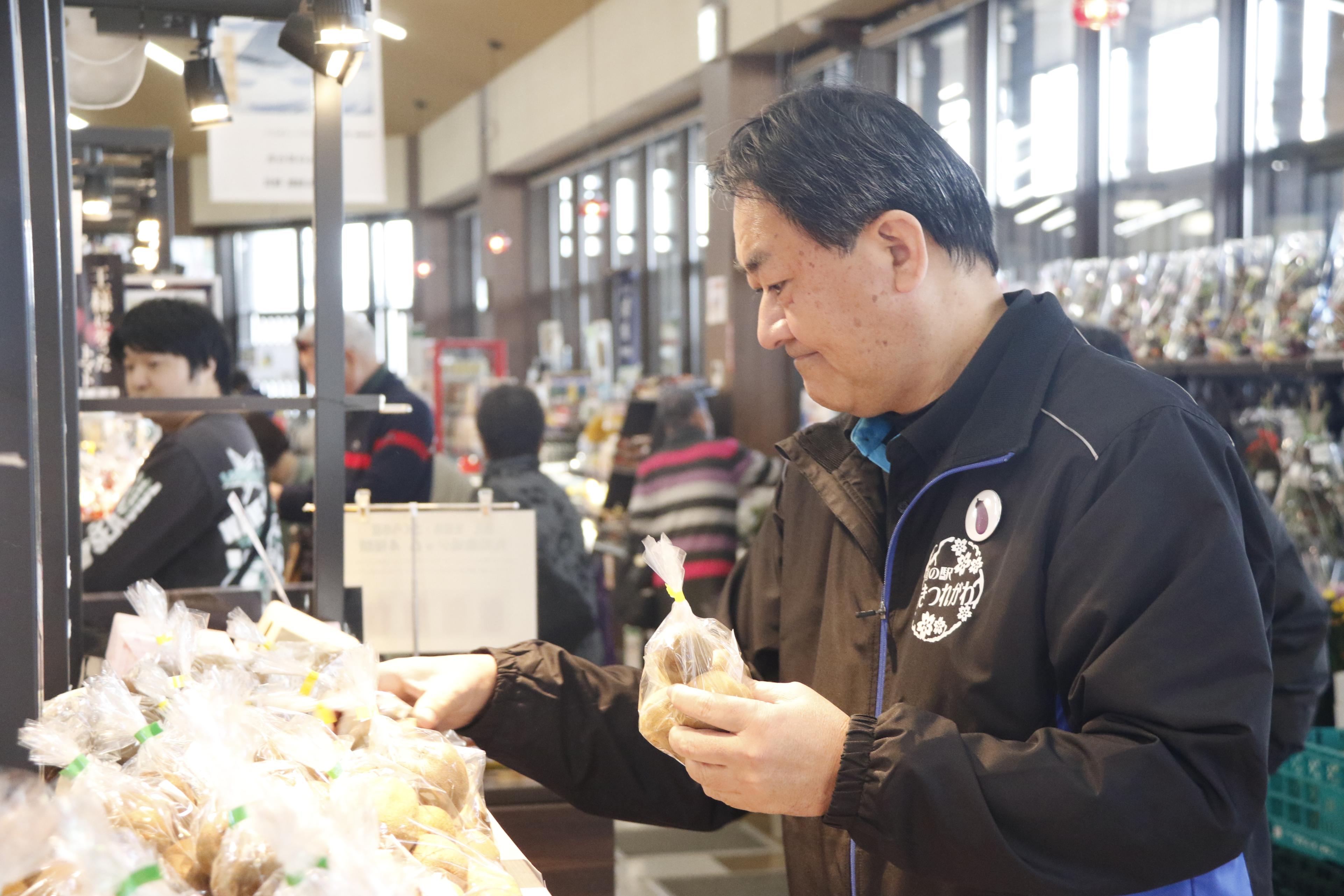 _X0A5630-cleaned(2) _X0A5630-cleaned(2)