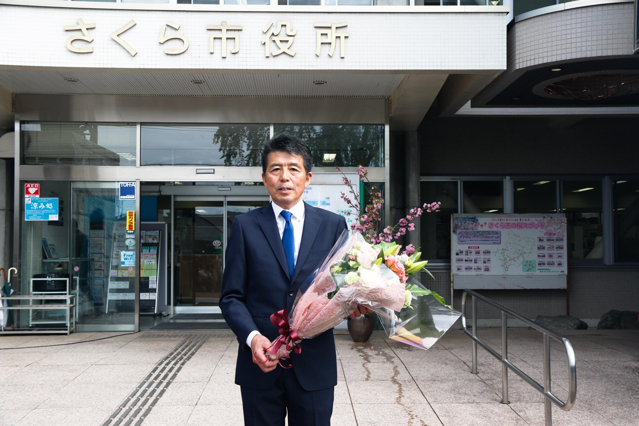 中村市長初登庁