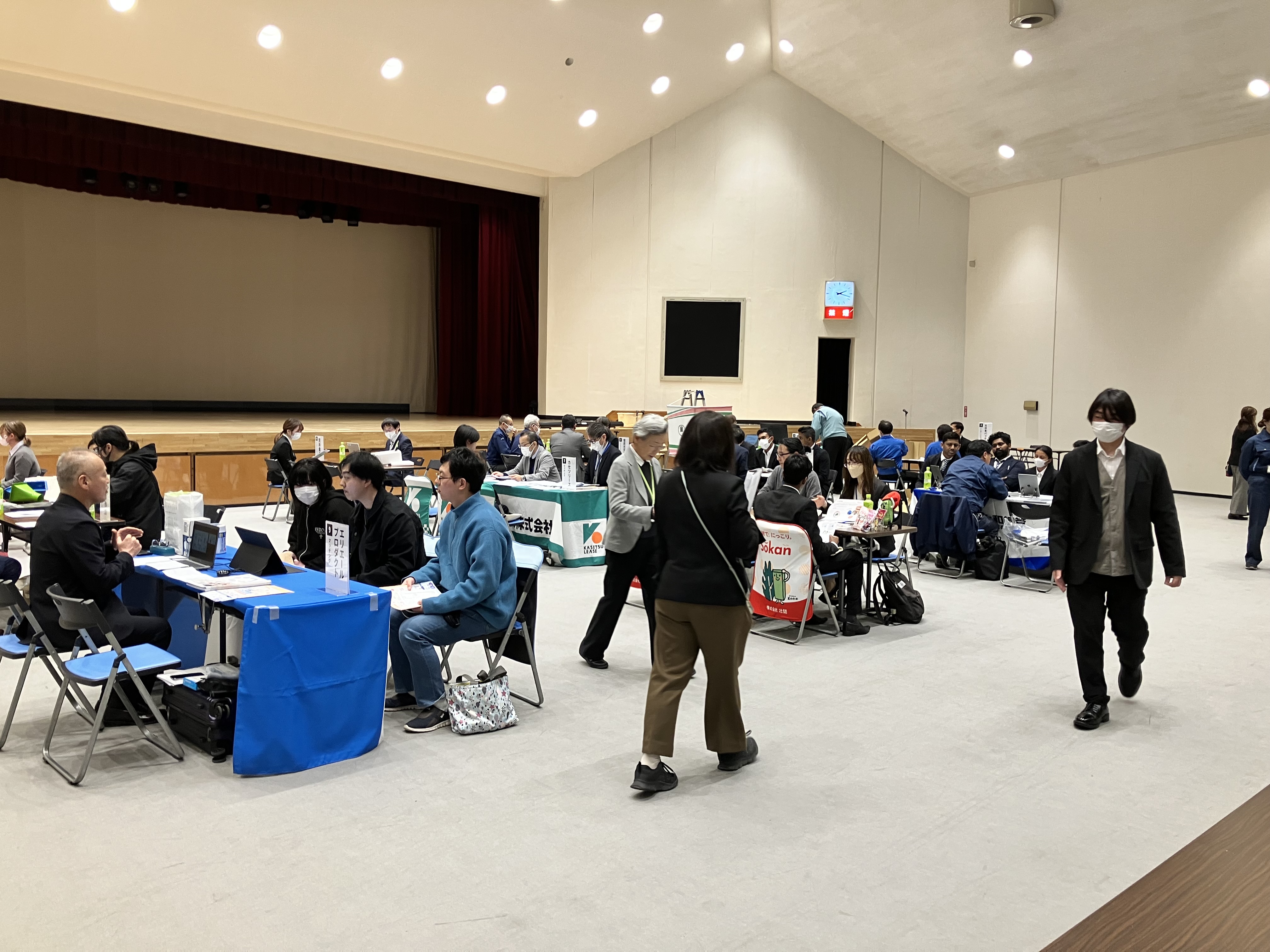 さくら市就活カフェの会場の様子1 さくら市就活カフェの会場の様子1