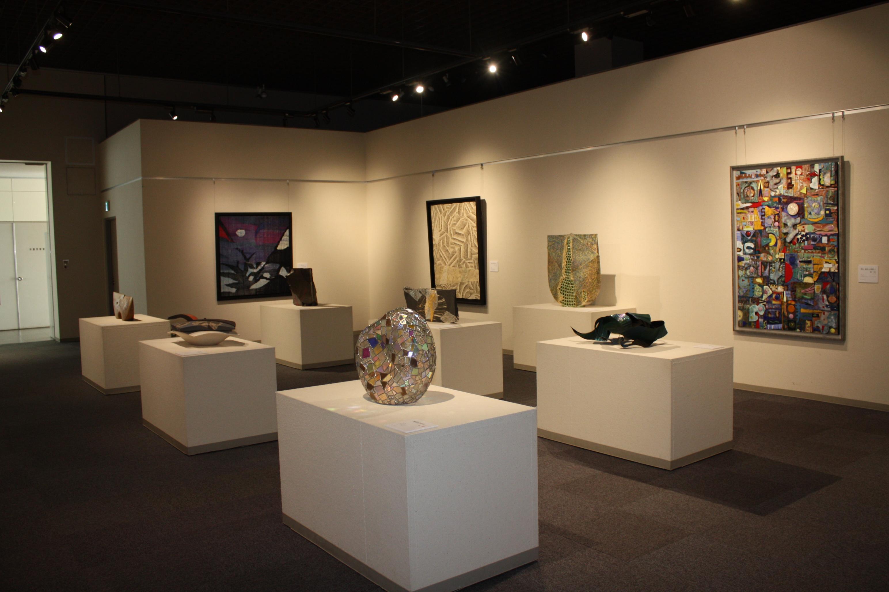 工芸ギャラリー